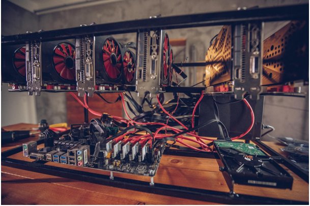 ASIC vs GPU Bitcoin Mining Which One Works Better?